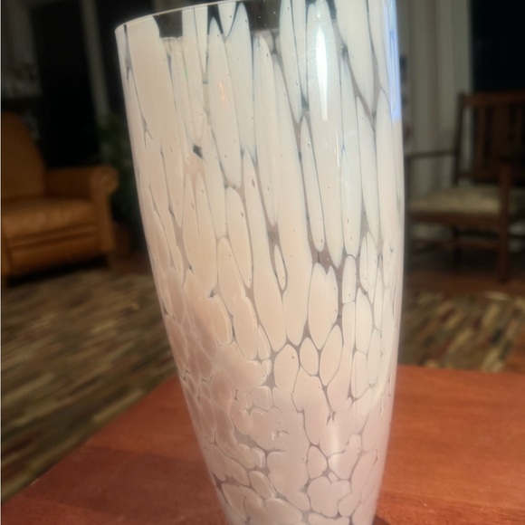 Vintage Krosno Jozefina Pink Art Glass Vase Made in Poland 11 in. - Picture 5 of 7